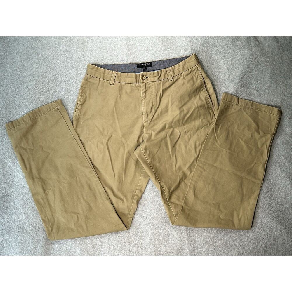 Banana Republic Gavin Pants Mens W33 L34 Khaki Chino Flat Front Golf Beige